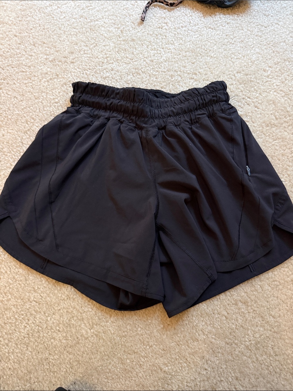 lululemon athletica Black Athletic Running Shorts Sz 4